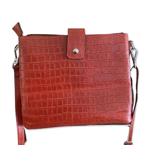 Chiara Ferretti Red Croc Embossed Leather Crossbody Bucket Shoulder Bag Italy - Picture 2 of 9